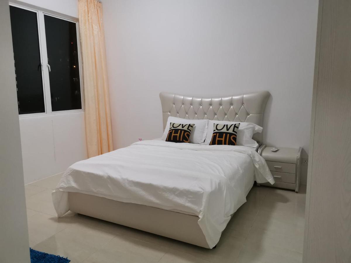 Apartment  Kuah Exterior foto